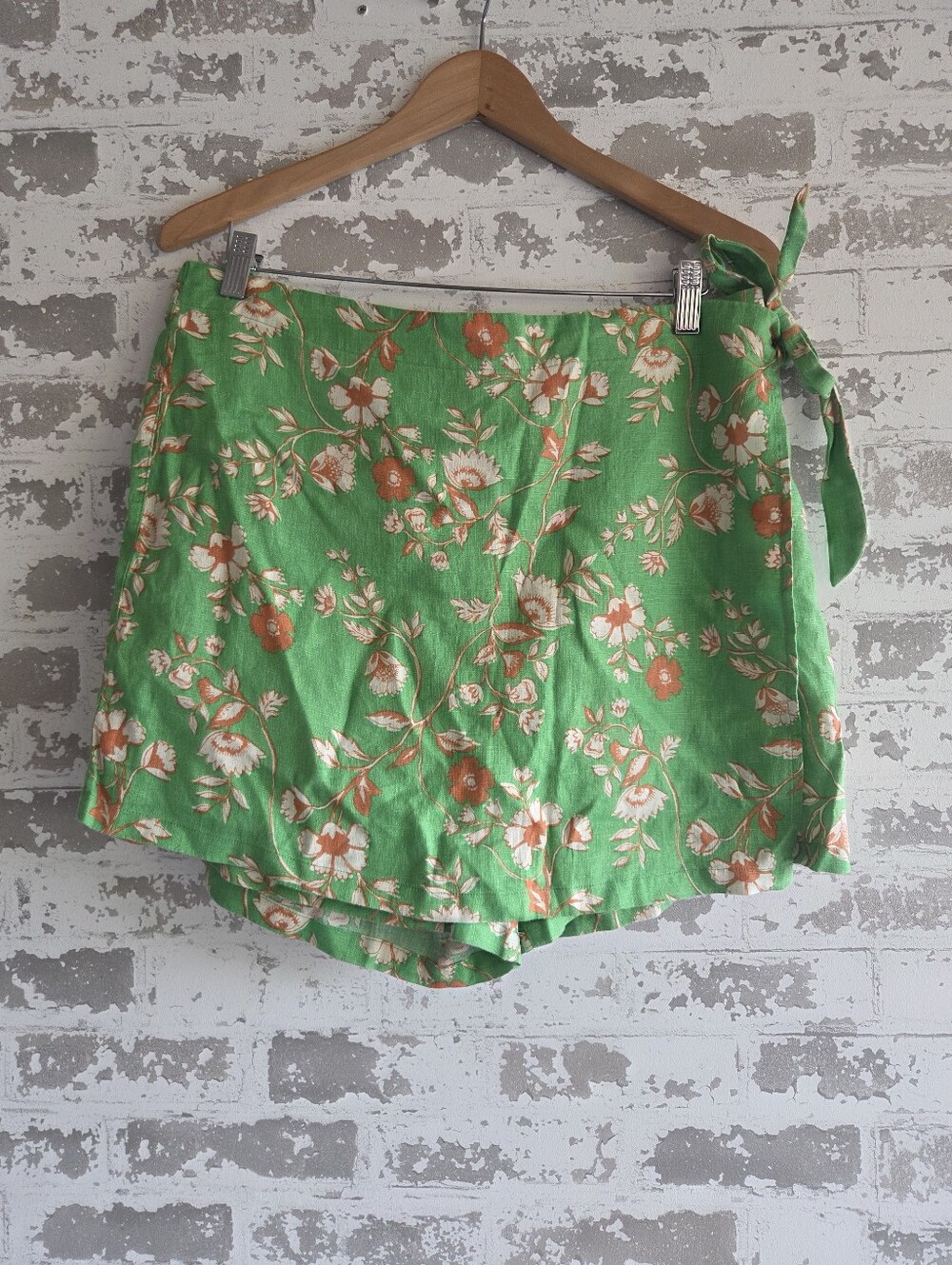 ​C&C California Linen Faux Wrap Skort Floral Green XL